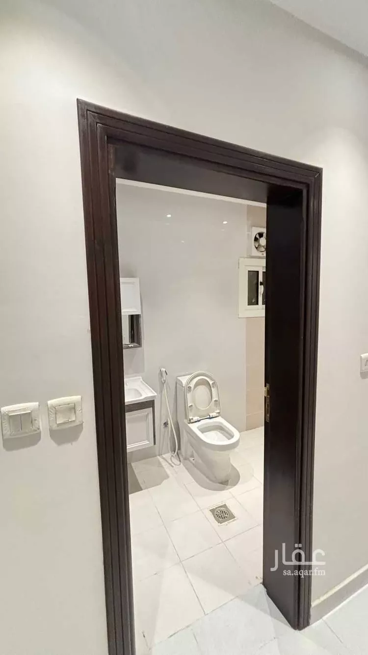 شقة للإيجار في شارع الخضر الطائي ، حي مريخ ، جدة ، جدة صورة 5