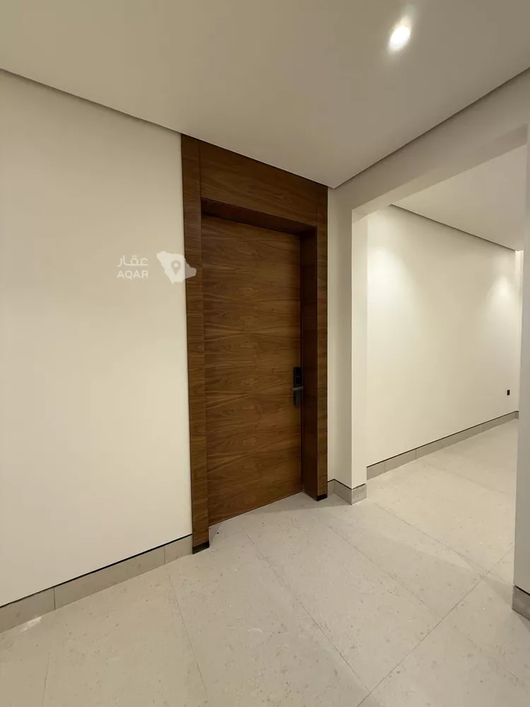 Floor for Rent in Riyadh Al Yasmin 17