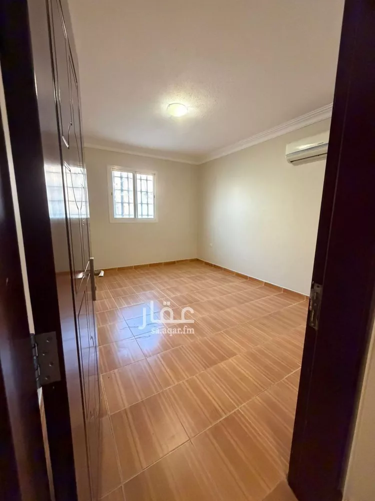 Floor for Rent in Riyadh Al Yasmin صورة 4