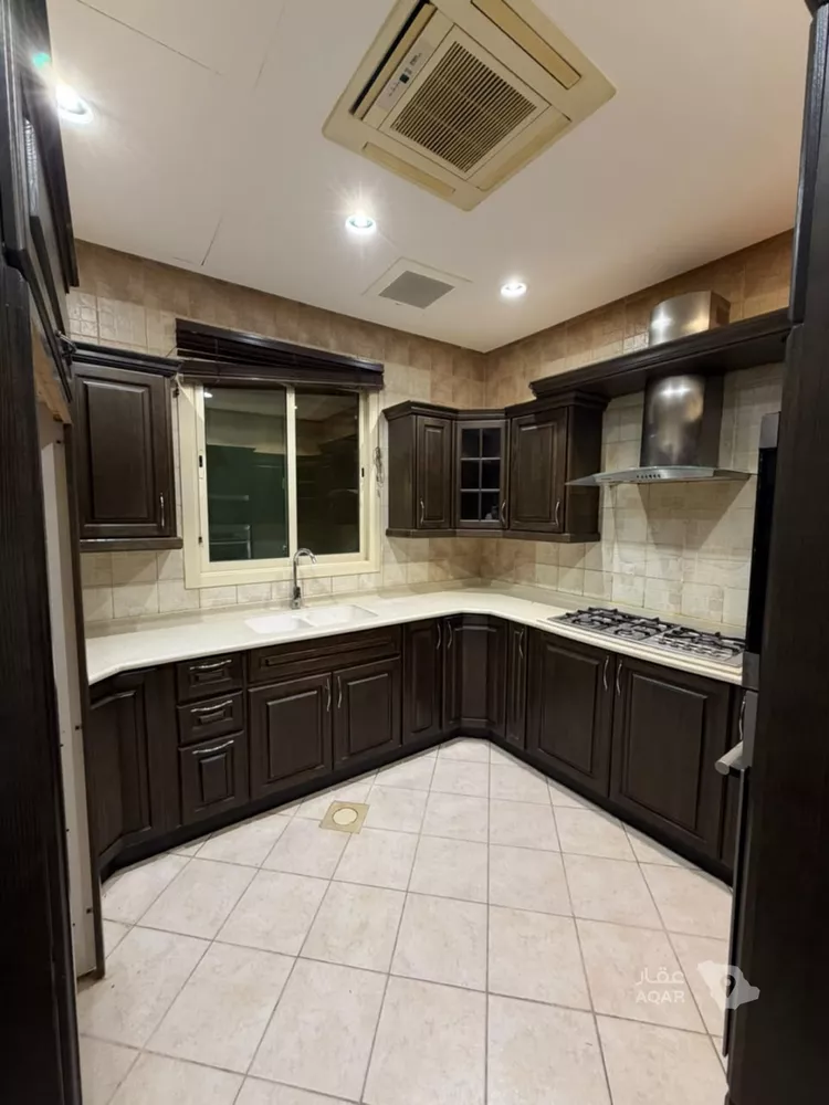 Villa for Rent in Riyadh Al Yasmin 11