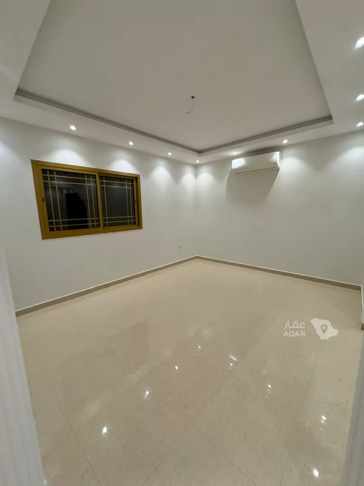 Floor for Rent in Riyadh Al Yasmin 2