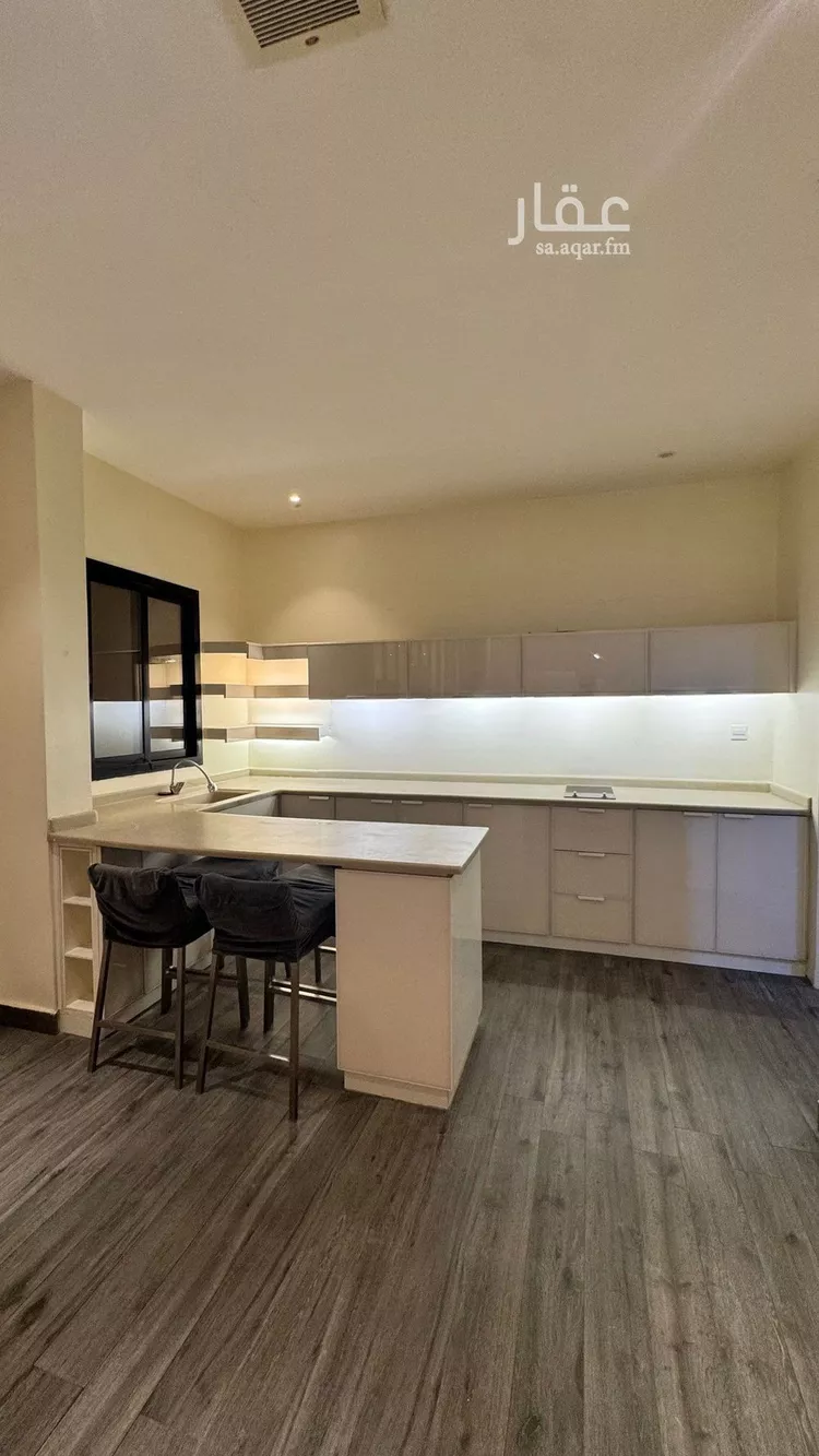 فيلا للإيجار في شارع رقم 237, حي الياسمين, مدينة الرياض, منطقة الرياض صورة 3