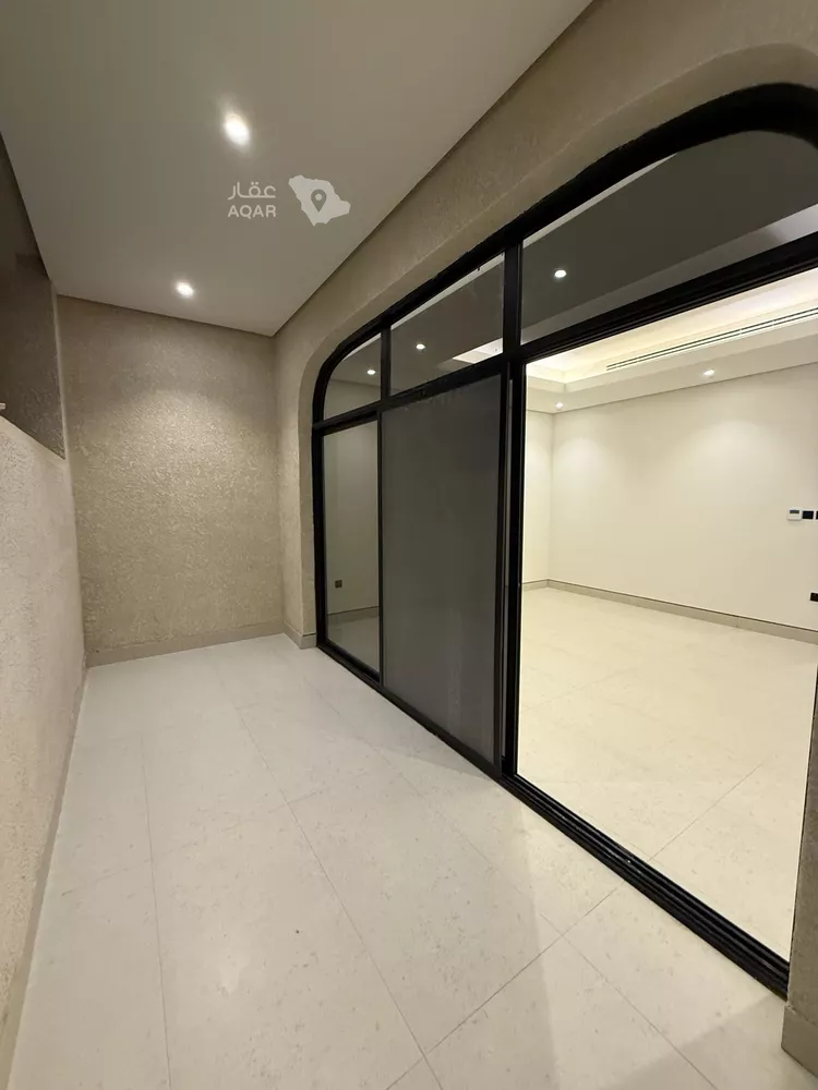 Floor for Rent in Riyadh Al Yasmin 6