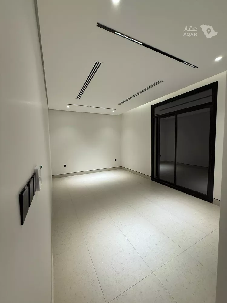 Floor for Rent in Riyadh Al Yasmin 12