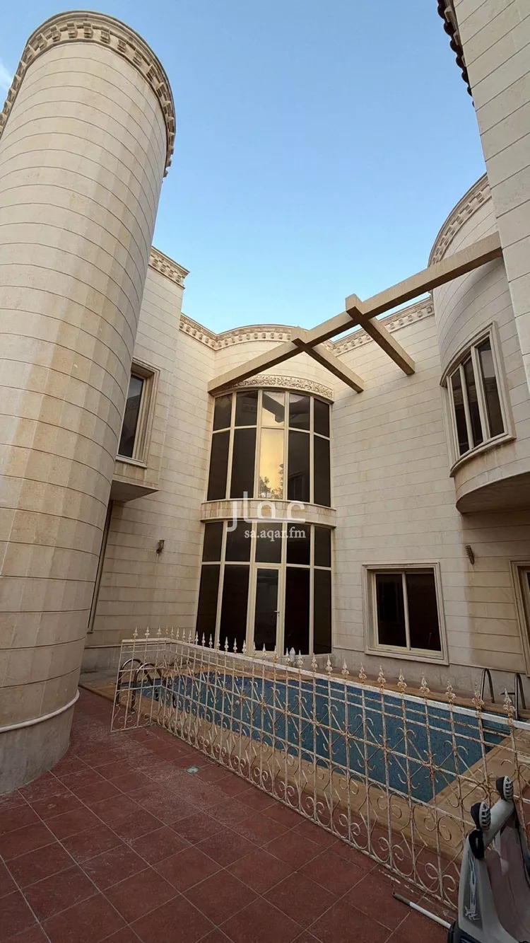 فيلا للبيع في شارع إبن سنان الخفاجى, حي البستان, مدينة الخبر, المنطقة الشرقية صورة 4