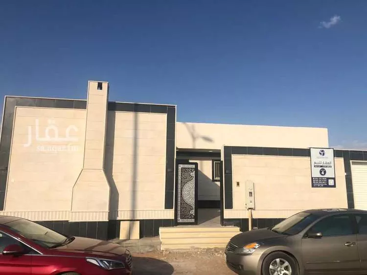 دور للبيع في شارع اسماعيل بن اسحاق القاضي ، حي الشفا ، تبوك ، منطقة تبوك