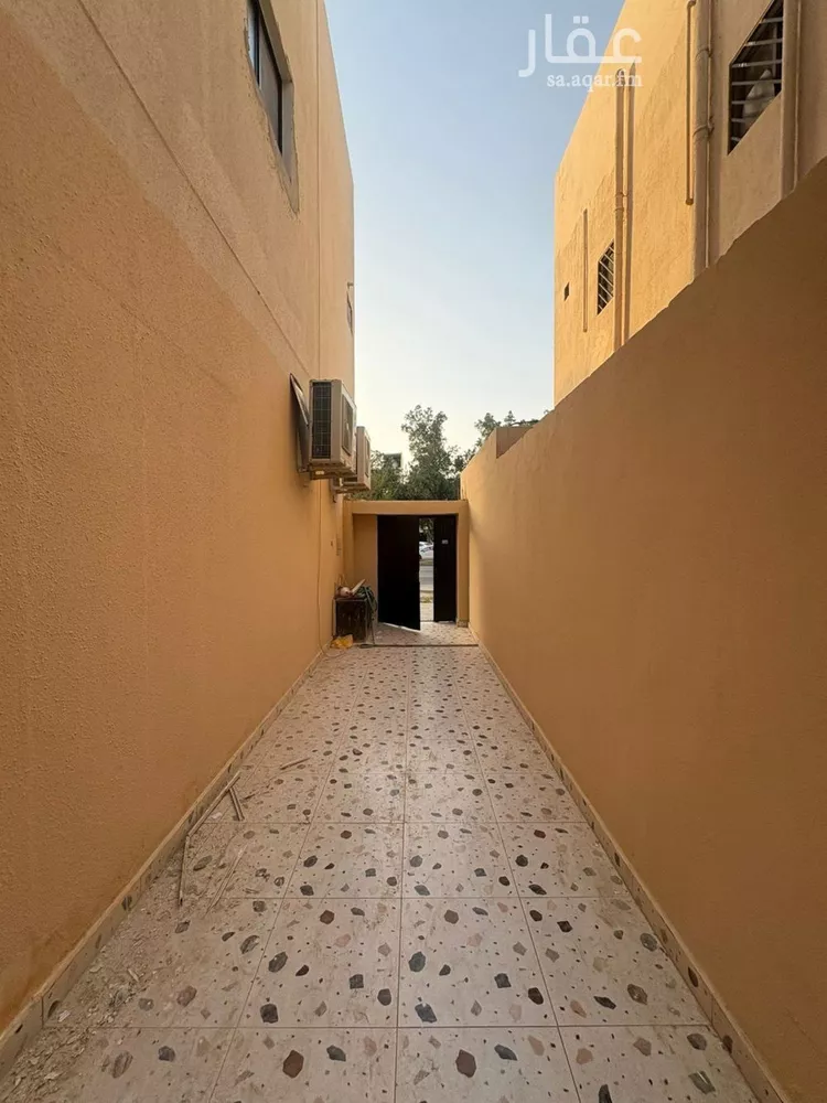 شقة للإيجار في شارع الأمير مساعد بن عبدالرحمن بن فيصل, حي العريجاء الأوسط, مدينة الرياض, منطقة الرياض صورة 3