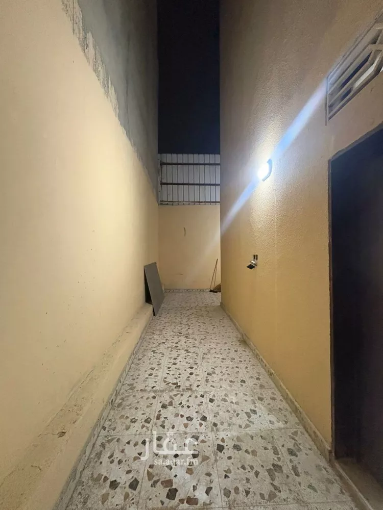 شقة للإيجار في شارع الأمير مساعد بن عبدالرحمن بن فيصل, حي العريجاء الأوسط, مدينة الرياض, منطقة الرياض صورة 5