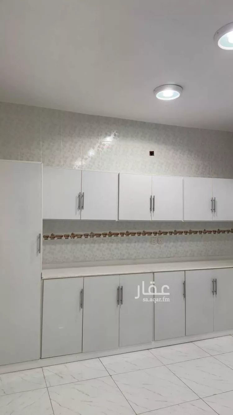 شقة للإيجار في شارع يثرب ، حي الموظفين ، ابها ، منطقة عسير صورة 5