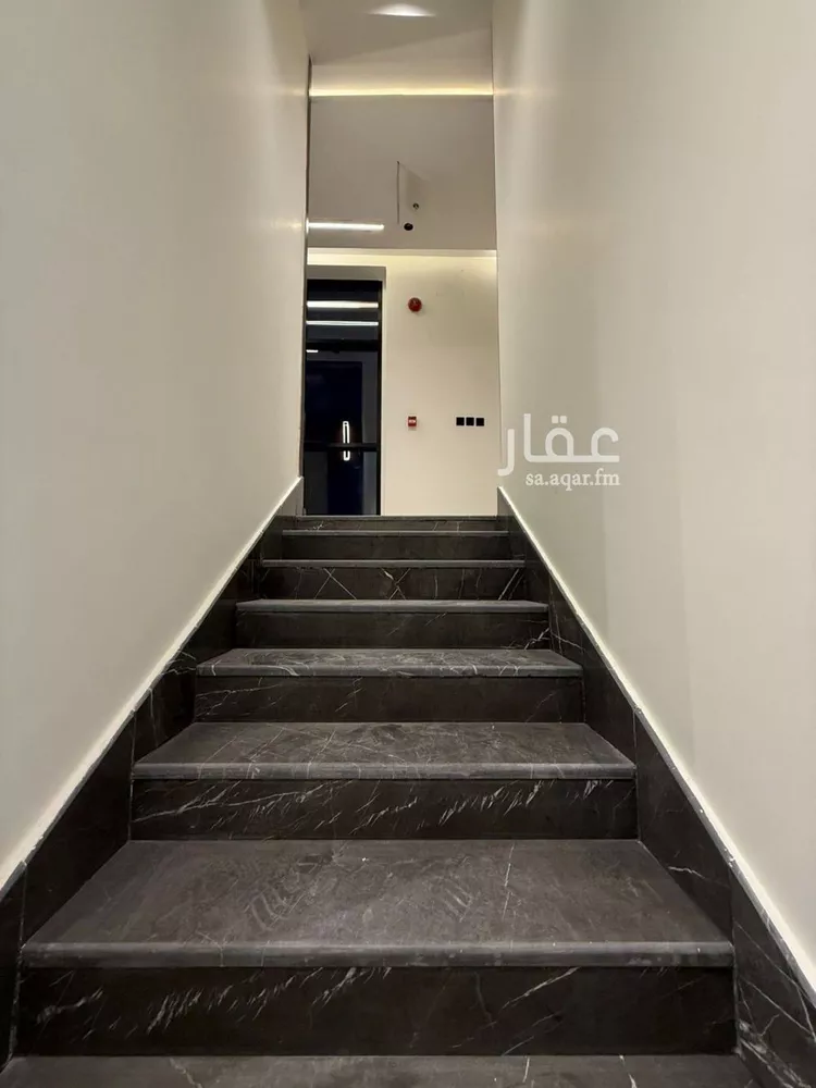 شقة للبيع في شارع السيل الكبير, حي المهدية, مدينة الرياض, منطقة الرياض صورة 4
