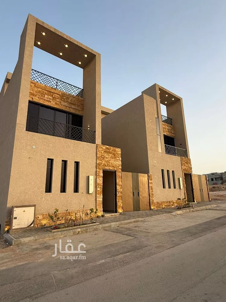فيلا للبيع في شارع إبراهيم بن علي بن علوي, حي المهدية, مدينة الرياض, منطقة الرياض 1 صورة