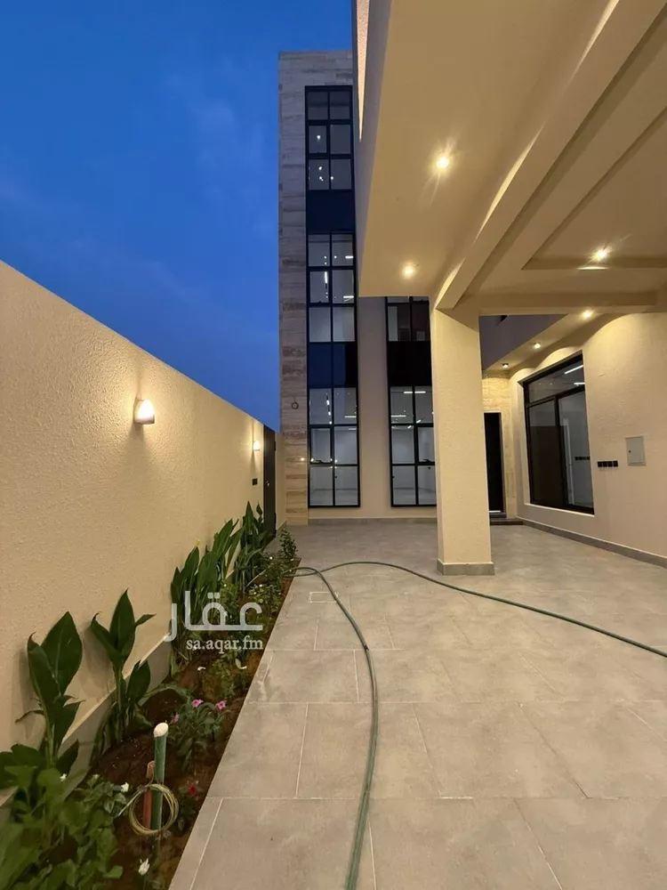 فيلا للبيع في شارع السيل الكبير, حي المهدية, مدينة الرياض, منطقة الرياض صورة 3