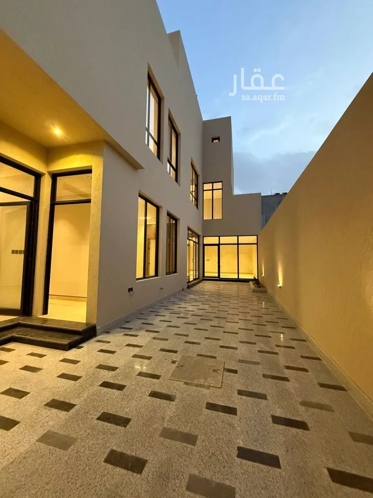 Villa for Sale in Riyadh Al Mahdiyah صورة 5