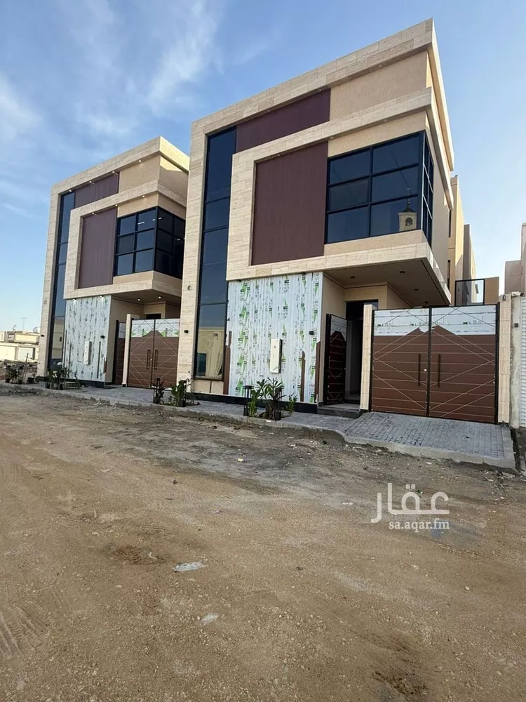 فيلا للبيع في شارع عبداللطيف بن المبارك, حي المهدية, مدينة الرياض, منطقة الرياض صورة 4