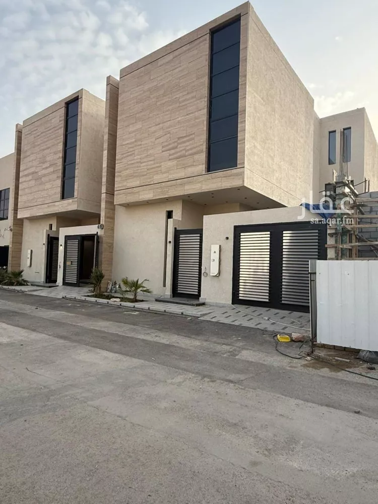 فيلا للبيع في شارع إبراهيم بن علي بن علوي, حي المهدية, مدينة الرياض, منطقة الرياض صورة 3