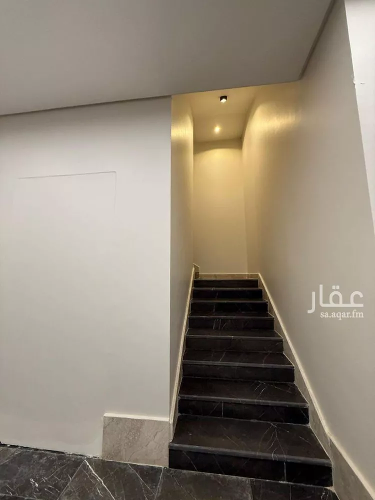 شقة للبيع في شارع السيل الكبير, حي المهدية, مدينة الرياض, منطقة الرياض صورة 4