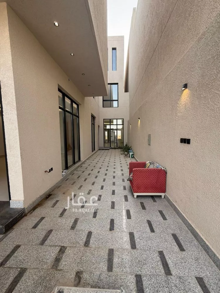 فيلا للبيع في شارع إبراهيم بن علي بن علوي, حي المهدية, مدينة الرياض, منطقة الرياض صورة 4