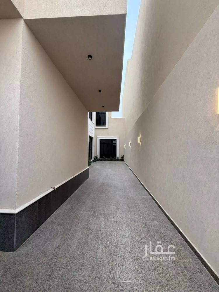 فيلا للبيع في شارع إبراهيم بن علي بن علوي, حي المهدية, مدينة الرياض, منطقة الرياض صورة 5