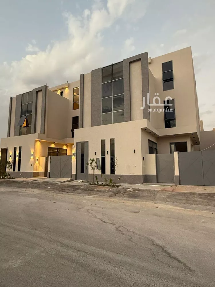 فيلا للبيع في شارع عبداللطيف بن المبارك, حي المهدية, مدينة الرياض, منطقة الرياض صورة 3