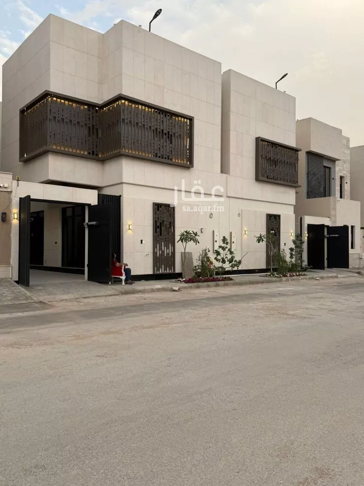 فيلا للبيع في شارع إبراهيم بن علي بن علوي, حي المهدية, مدينة الرياض, منطقة الرياض صورة 3