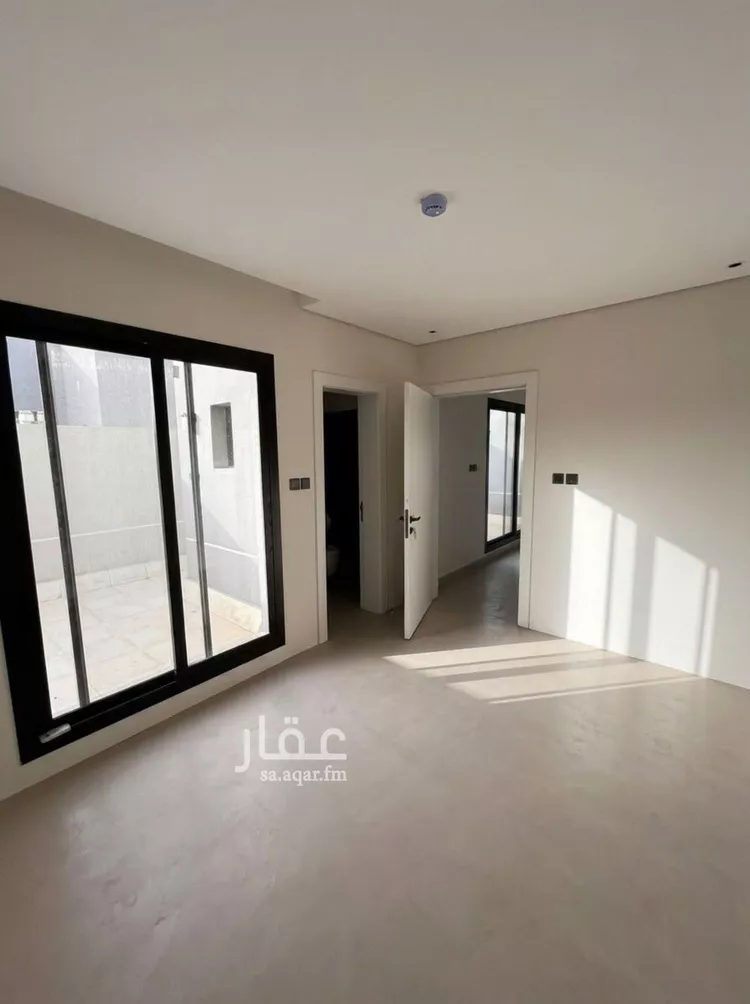 فيلا للإيجار في شارع محمد بن جريج, حي العارض, مدينة الرياض, منطقة الرياض