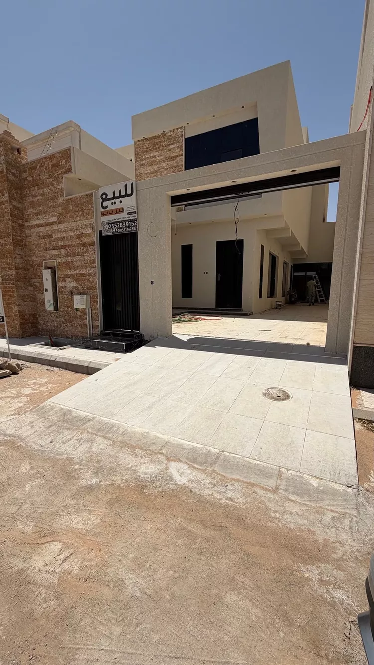 فيلا للبيع في شارع عبدالرحمن ابن عبيدالله القرشي, حي الوفاء, مدينة عنيزة, منطقة القصيم