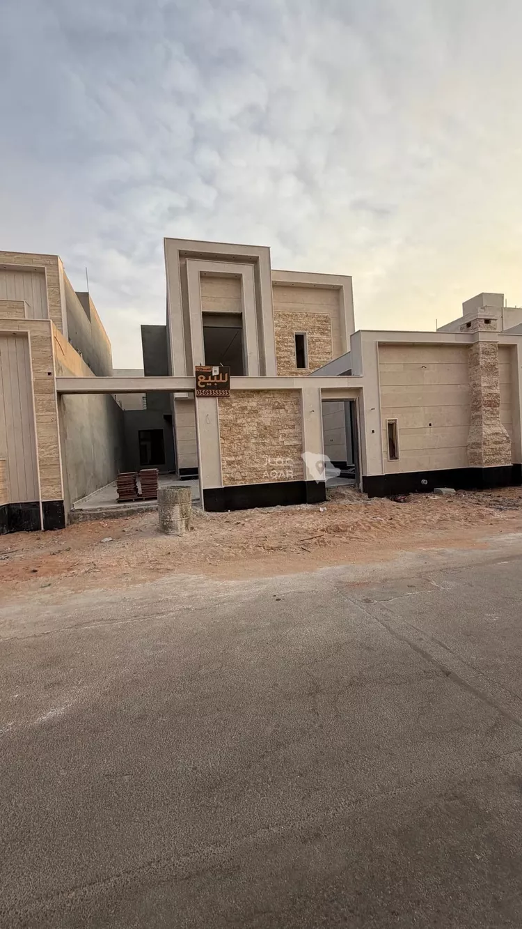 Villa for Sale in Unayzah Al Manar 3