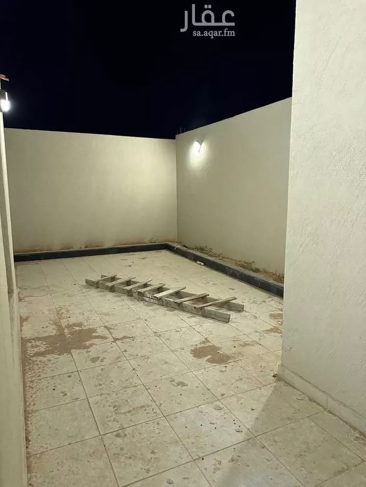 عمارة للبيع في شارع الشيخ عبدالله عبدالعزيز عبدان, حي المروج, مدينة عنيزة, منطقة القصيم 8