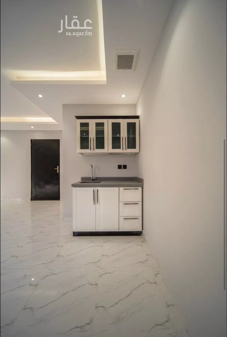 شقة للإيجار في شارع الاميرة سارة بنت احمد السديري, حي الضباط, مدينة الرياض, منطقة الرياض صورة 4