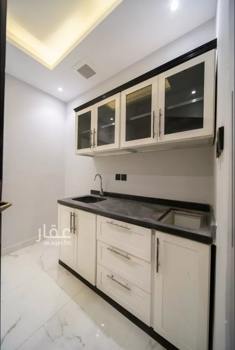 شقة للإيجار في شارع عبدالله الأسدي, حي مغرزات, مدينة الرياض, منطقة الرياض صورة 2