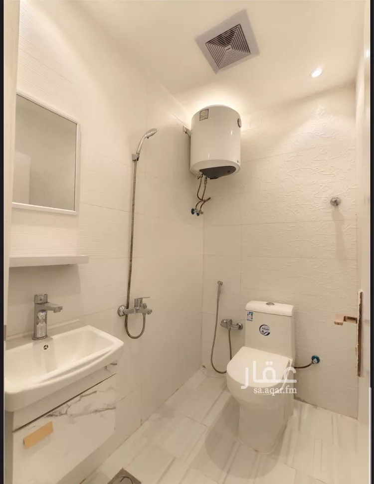 شقة للإيجار في شارع الأمير سلطان بن عبدالعزيز, حي العليا, مدينة الرياض, منطقة الرياض صورة 3