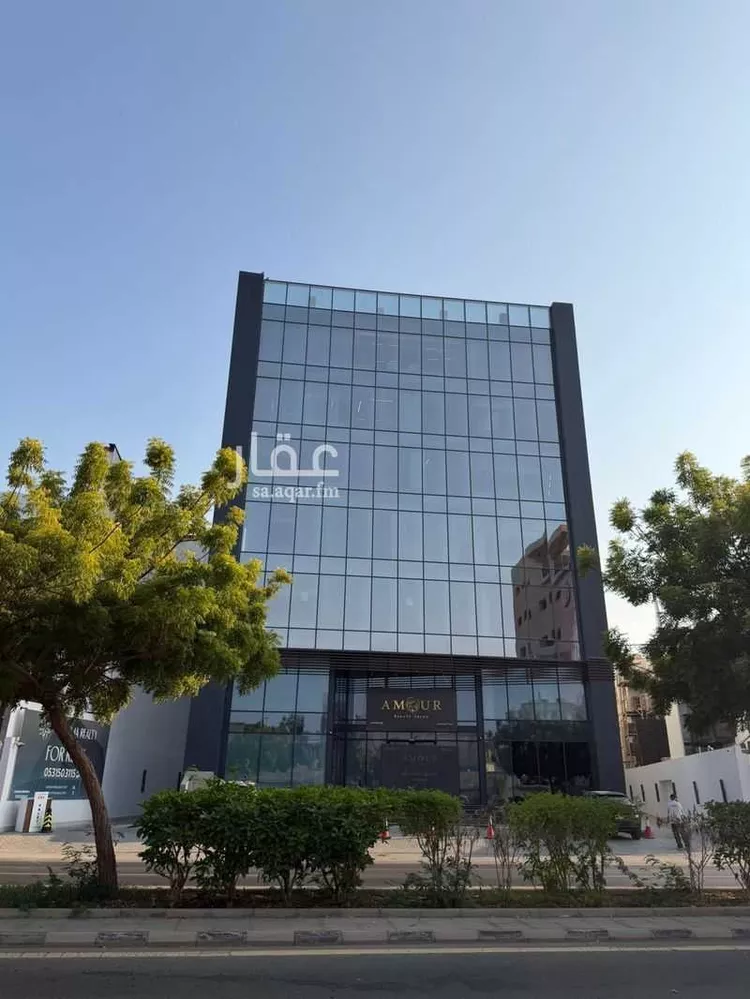 مكتب تجاري للإيجار في شارع حراء, حي الشاطئ, مدينة جدة, منطقة مكة المكرمة