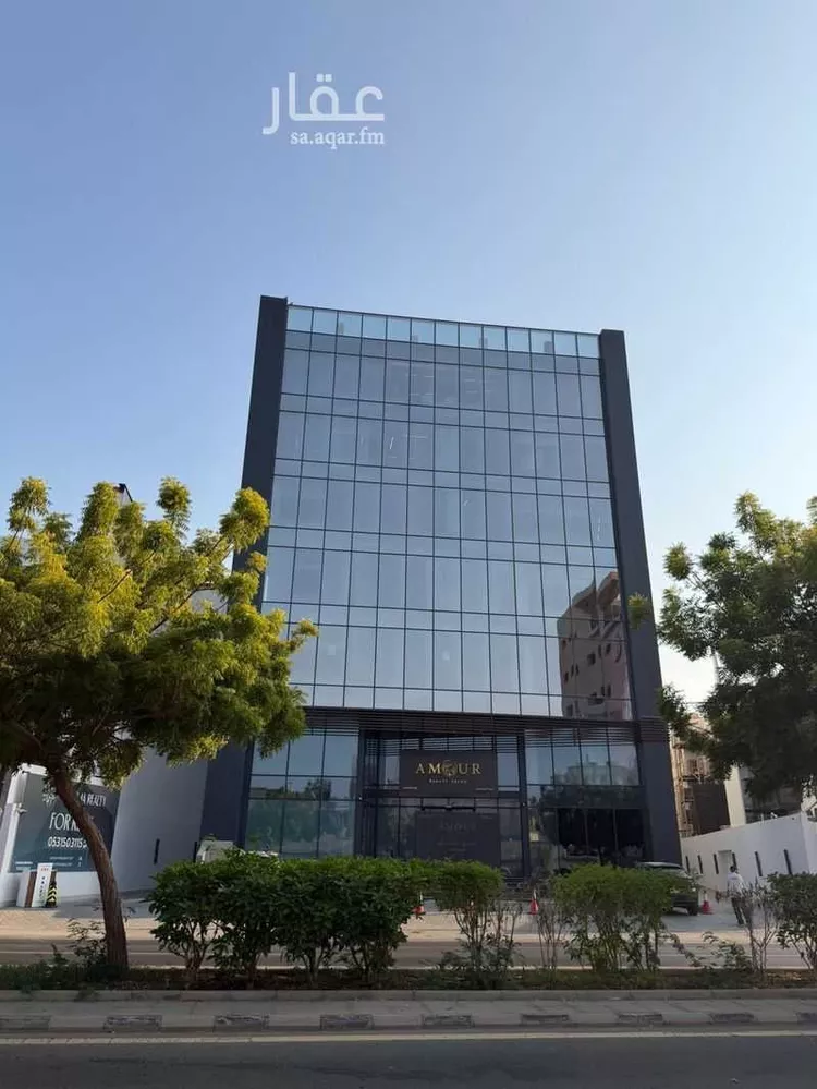 مكتب تجاري للإيجار في شارع حراء, حي الشاطئ, مدينة جدة, منطقة مكة المكرمة