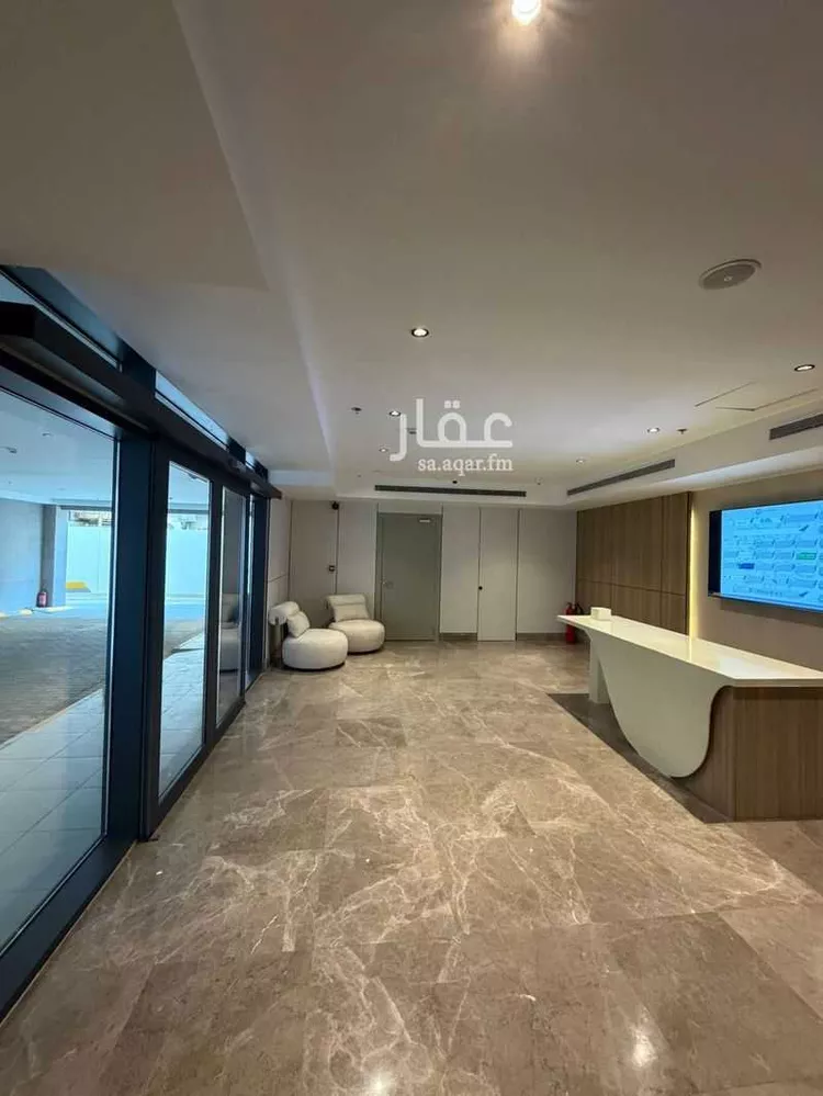 Commercial Office for Rent in Jeddah Ash Shati صورة 3