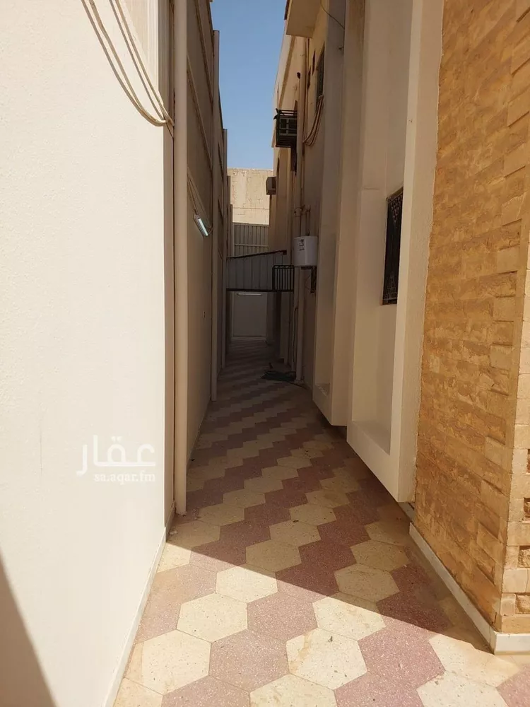 دور للإيجار في شارع ابن الكرماني, حي الروضة, مدينة الرياض, منطقة الرياض صورة 2