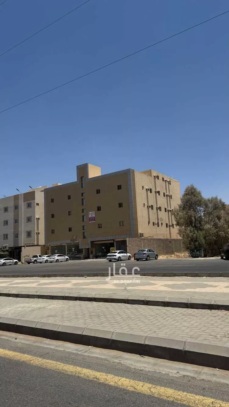 عمارة للإيجار في شارع الجزيري, حي النهضة, مدينة بريدة, منطقة القصيم صورة 2
