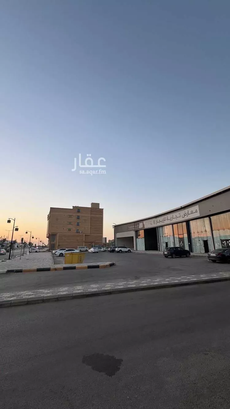 محل للإيجار في شارع عثمان بن عفان, حي النهضة, مدينة بريدة, منطقة القصيم