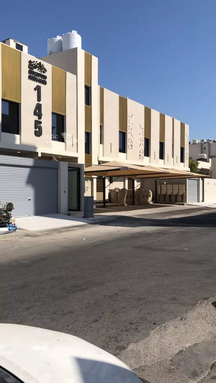 Apartment for Sale in Dammam Al Etisalat 11