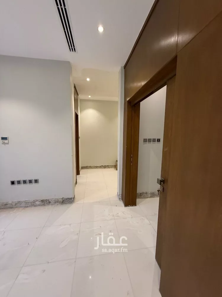 فيلا للبيع في شارع محمد سعيد شافعي, حي النرجس, مدينة الرياض, منطقة الرياض صورة 5