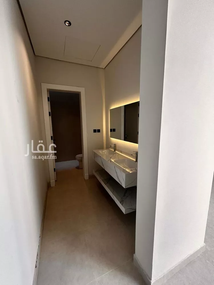 فيلا للإيجار في شارع عبدالملك القلعي, حي العارض, مدينة الرياض, منطقة الرياض 5