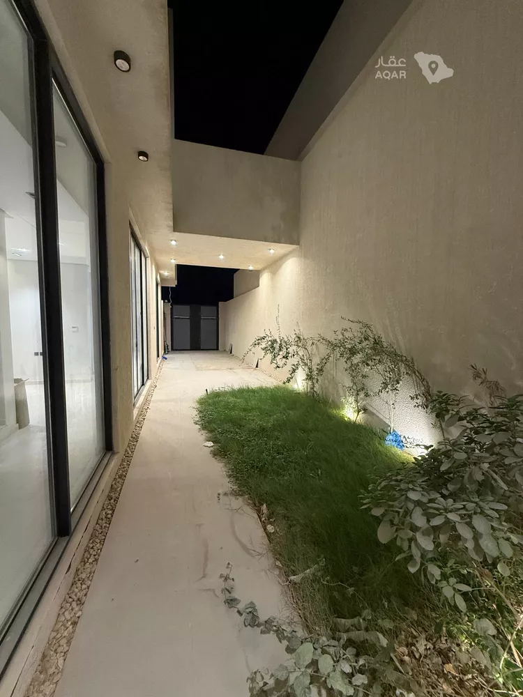 فيلا للإيجار في شارع عبدالملك القلعي, حي العارض, مدينة الرياض, منطقة الرياض 2