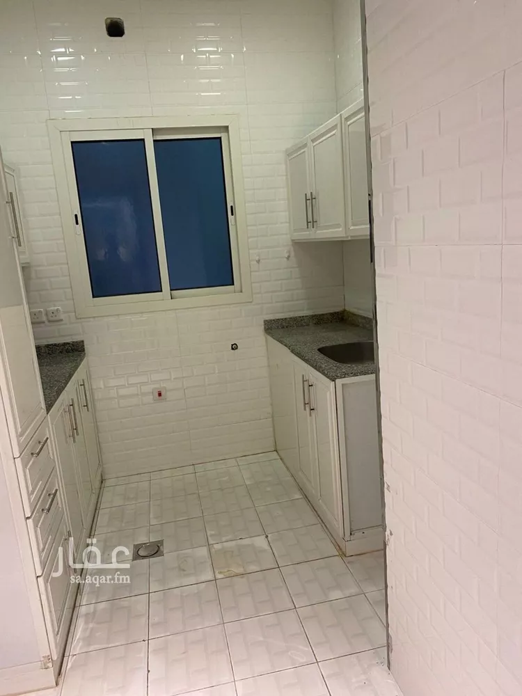 شقة للإيجار في شارع رقم 272, حي الياسمين, مدينة الرياض, منطقة الرياض صورة 2