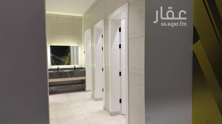 شقة للإيجار في شارع وادي هجر, حي الملقا, مدينة الرياض, منطقة الرياض صورة 3