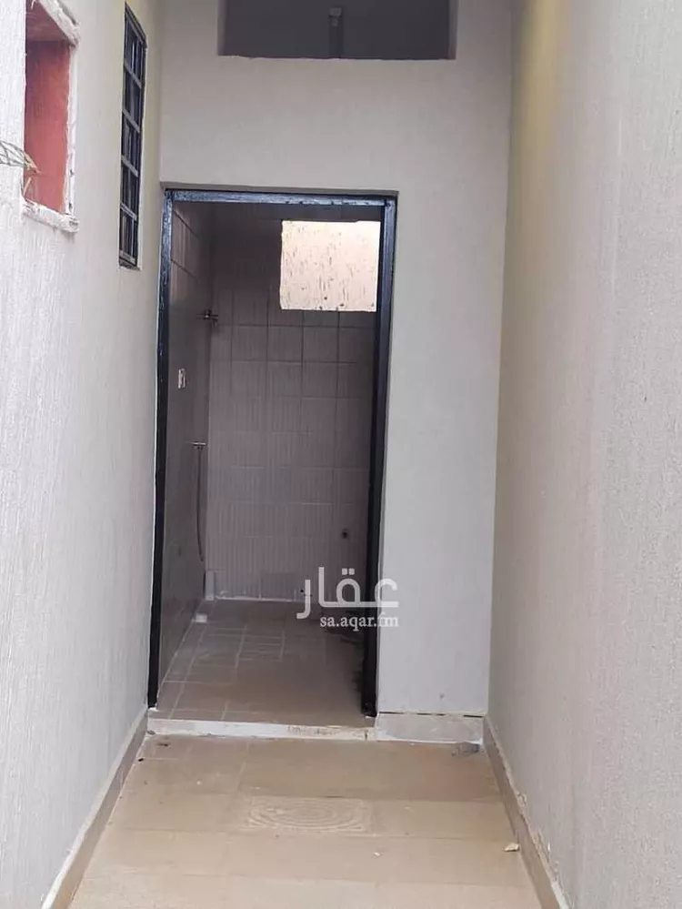 شقة للإيجار في شارع كعب بن سعد ، حي الورود ، بريدة ، بريدة صورة 3