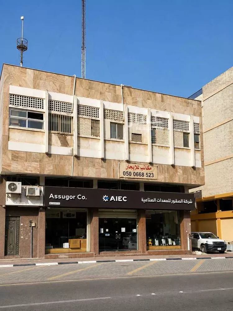 عمارة للبيع في شارع التاسع, حي السوق, مدينة الدمام, المنطقة الشرقية صورة 4