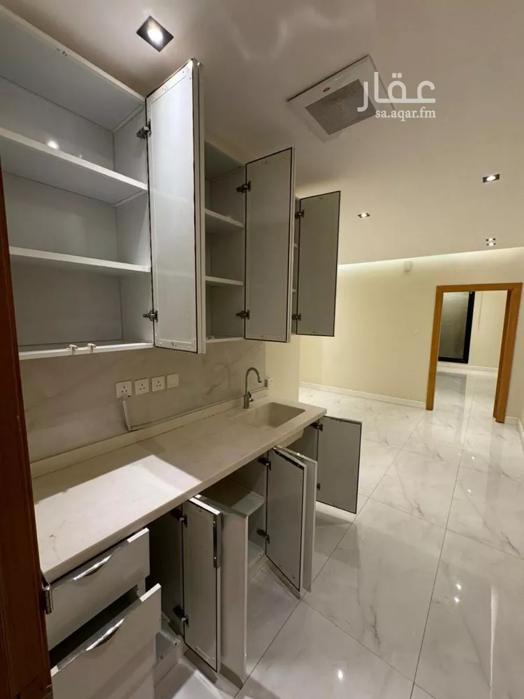 شقة للإيجار في شارع الغطغط, حي الربيع, مدينة الرياض, منطقة الرياض صورة 2