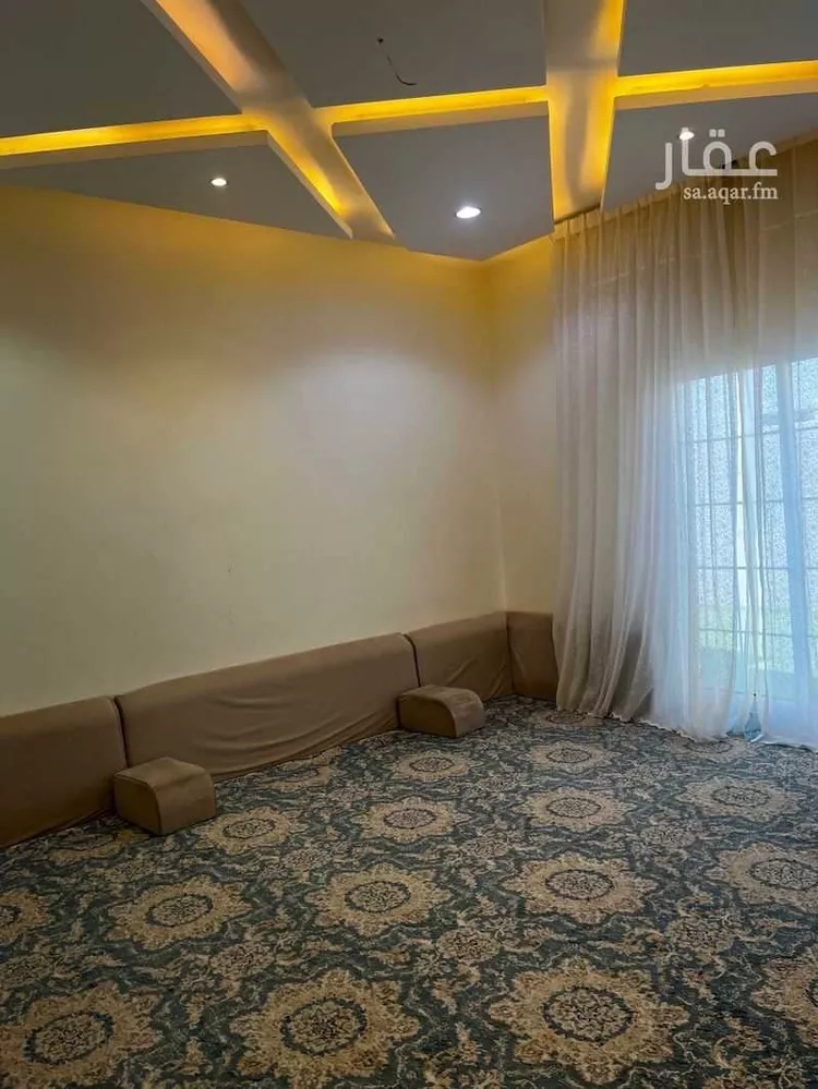 شقة للإيجار في شارع ضحاك بن حارثة السلمي ، حي الرصف ، حائل ، منطقة حائل
