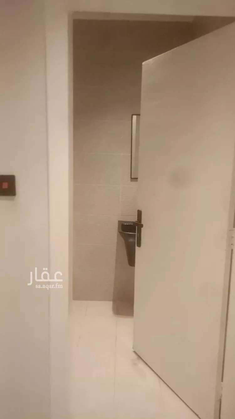 شقة للإيجار في شارع وادي البطحاء, حي الملقا, مدينة الرياض, منطقة الرياض صورة 5