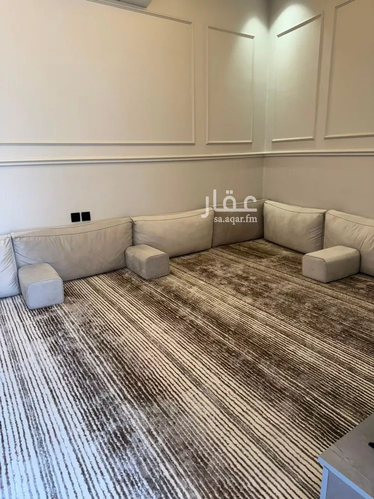 فيلا للبيع في شارع إبراهيم بن ضويان, حي المونسية, مدينة الرياض, منطقة الرياض 11