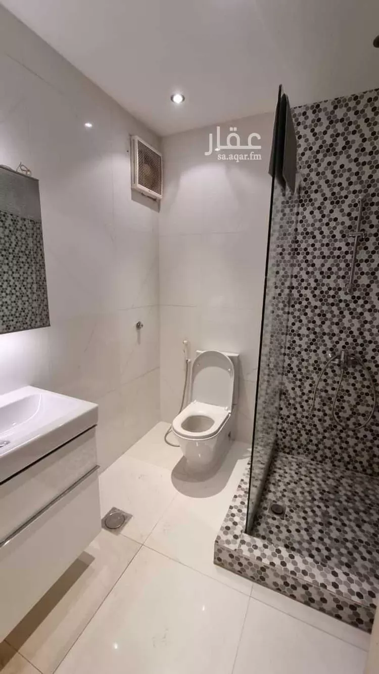 شقة للبيع في شارع الاسكندريه, حي الحمراء, مدينة جدة, منطقة مكة المكرمة صورة 2